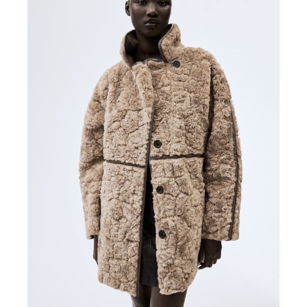 NWT H&M Fluffy /FAUX SHEARING COAT